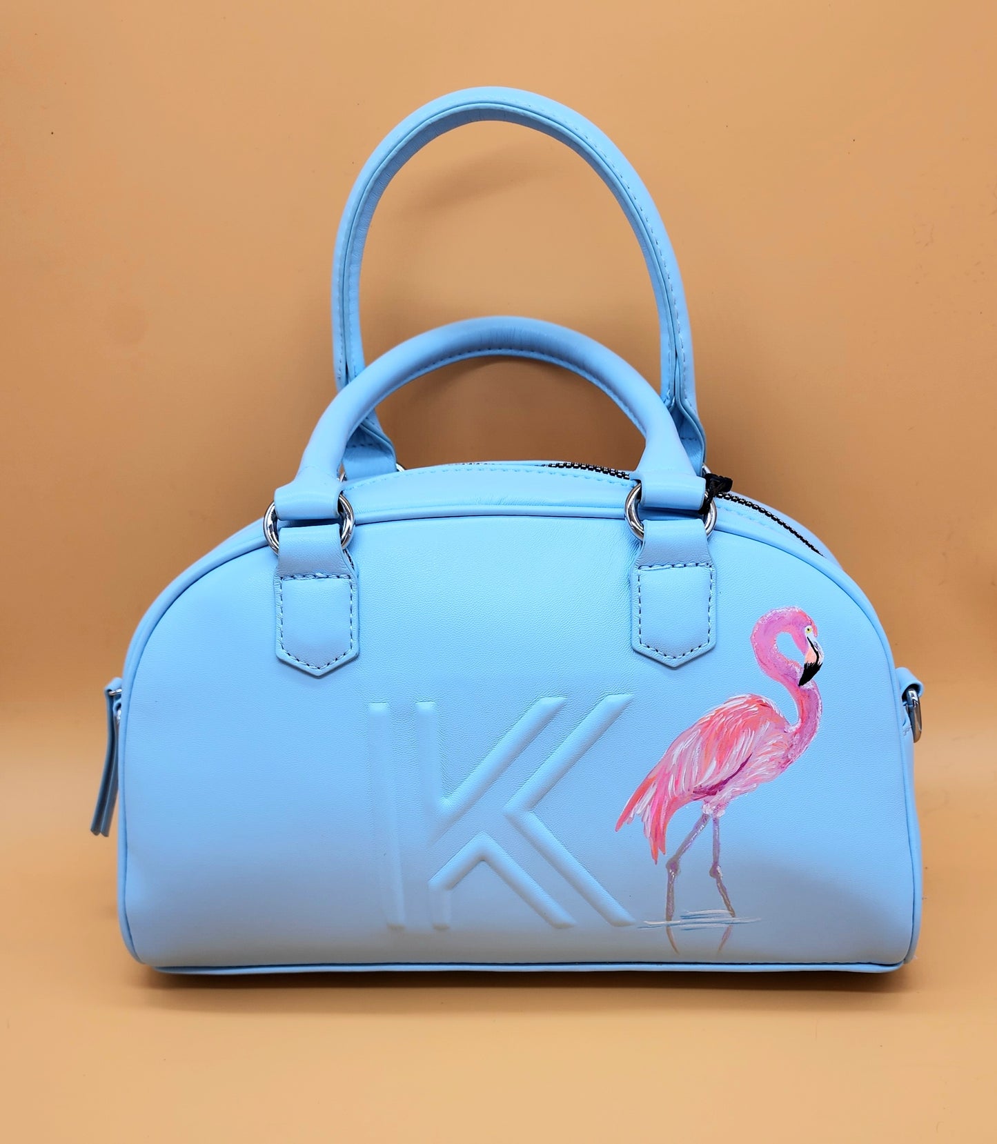 In a world of pigeons, be a flamingo