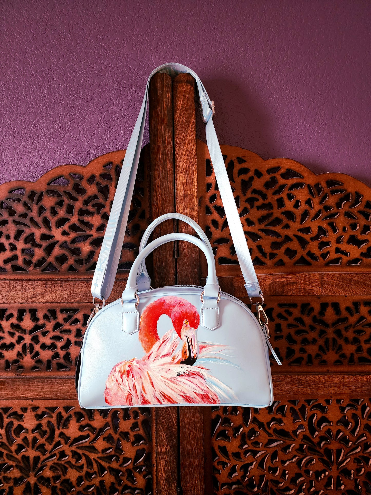 In a world of pigeons, be a flamingo